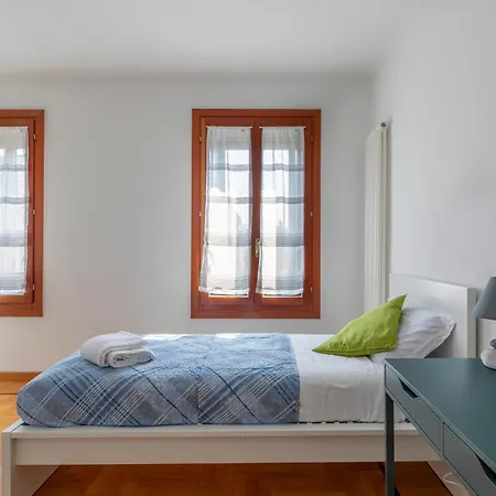 Minuetto - 2 Bedrooms Vicenza