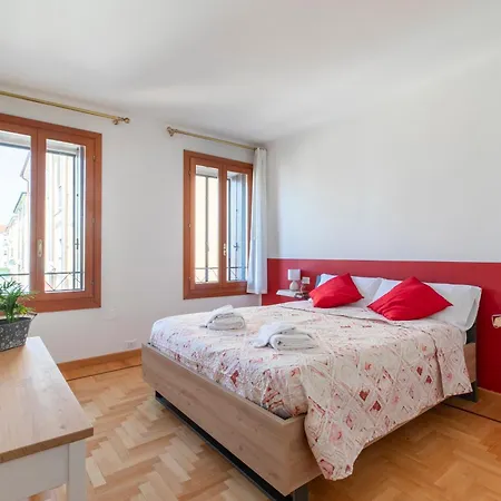 Minuetto - 2 Bedrooms Vicenza